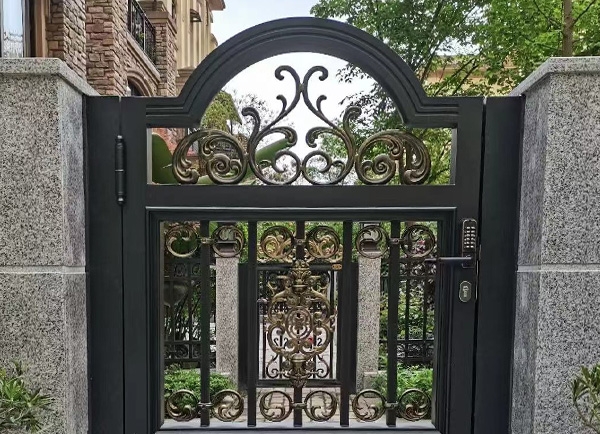 铝艺栅栏门